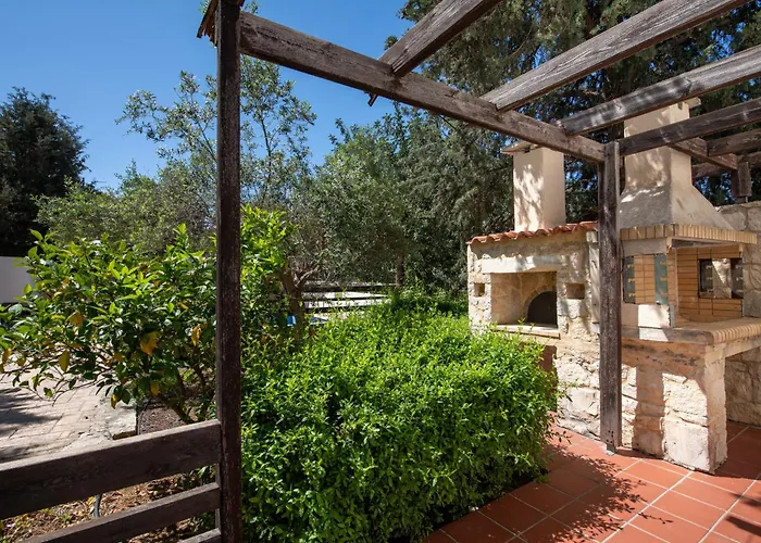 בית נופש Olivia חאניה